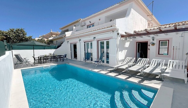 Casa Chandrika – A Dream Beach Villa Getaway