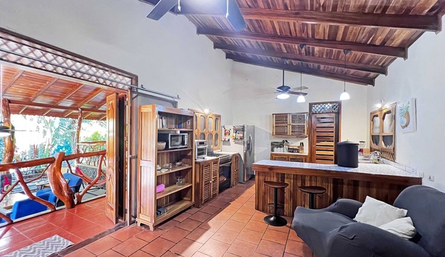 Casa & Casita Miel - 3 Bed Jungle Oasis W/Pool