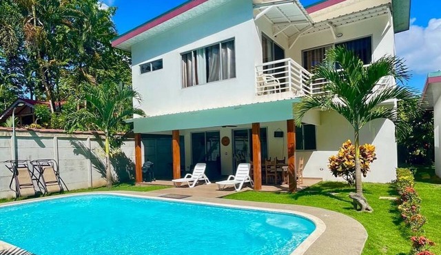 Casa Curling en el bello Caribe Costarricense mascotas permitidas