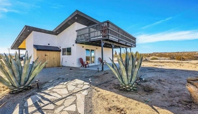 Casa Del Sol-Cozy Sun Soaked Desert Home Near Joshua Tree N.P.