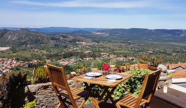 CASA DO CASTELLO MONSANTO