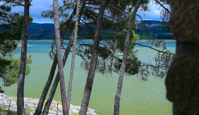 Casa do Távora - Spacious holiday home with pool and unique views!