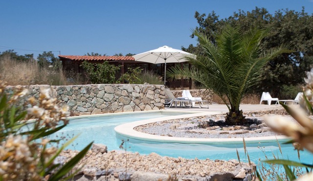 Casa Hridaya Oriental in a rural peaceful setting near Castelo de Vide