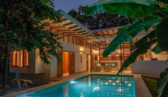 Casa Ohana. Stunning vacation home in Cahuita!