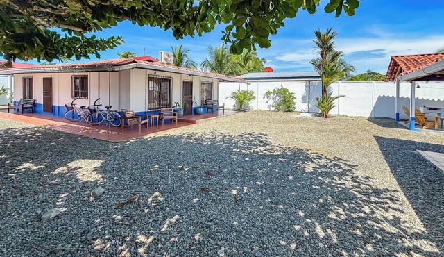 Casa Quixote - 3 Bed, AC, Steps to Town