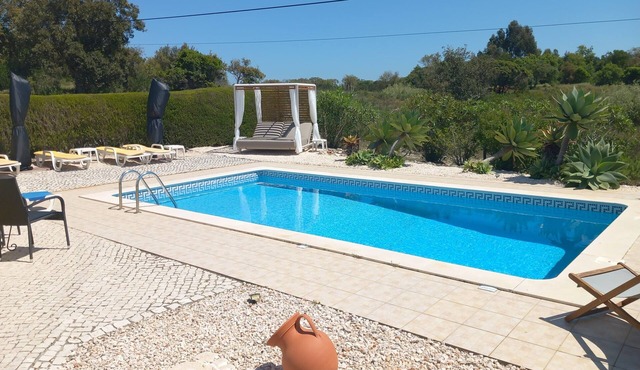 Casa Rhonda, secluded villa, private pool, table tennis, bicycles