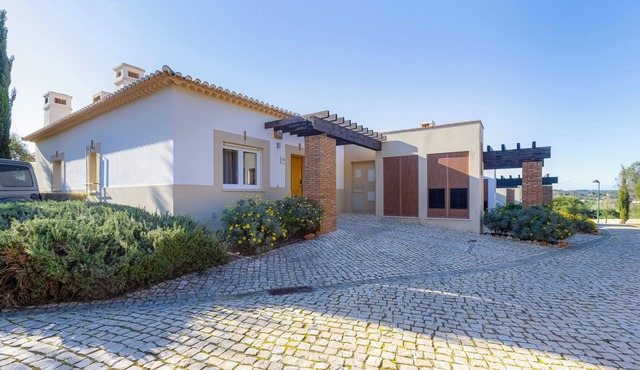 Casa Shangri-La