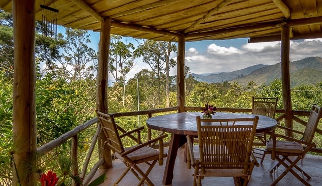 Casita del Sol, mountain lodge in a paradise setting, Chirripo valley