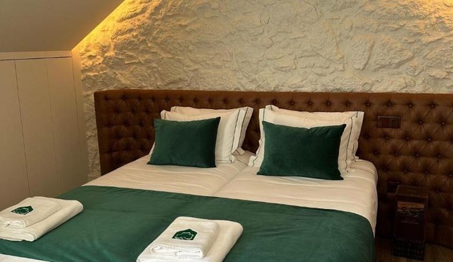 Celtic Lodge - Guest House