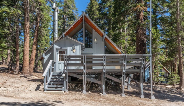 Chalet #10, Bike/Hike in Summer at Ski in Ski Out