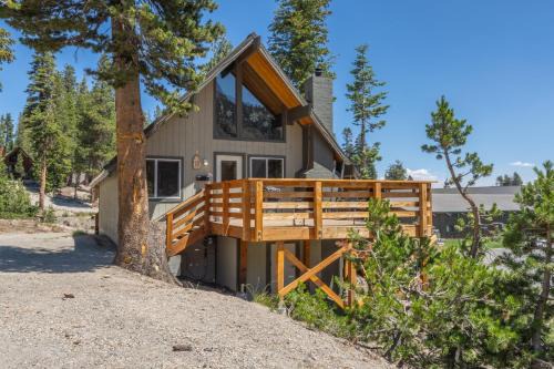 Chalet 19 by Mammoth Mountain Chalets