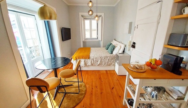Charm Studio in the Heart of Alfama - Fado Museum - Metro
