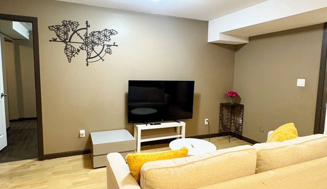 Charming 2-bedroom 1-bathroom basement suite in Langley with Free Parking