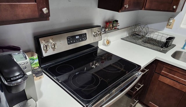 Charming 2-bedroom condo with WiFi, AC in beautiful San Diego great location