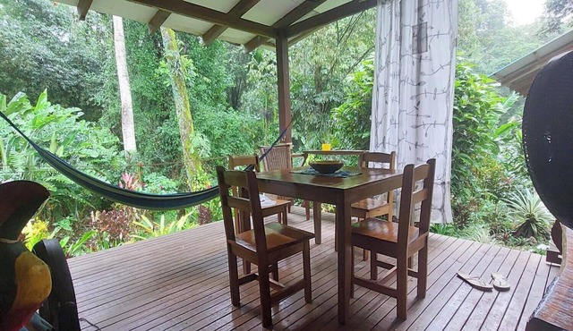 Charming 2-bedroom house in marvelous Puerto Viejo with WiFi