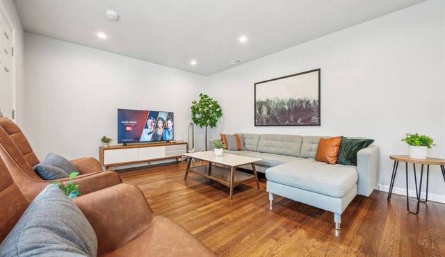 Charming 2BR/1BA Apt in Burlingame, Close to SFO