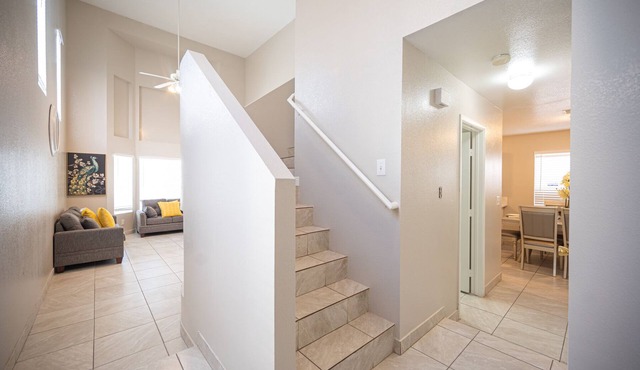 Charming and Stylish Home w/Free Wi-Fi
