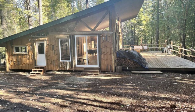 Charming Cabin for Sierra Nevada Getaways