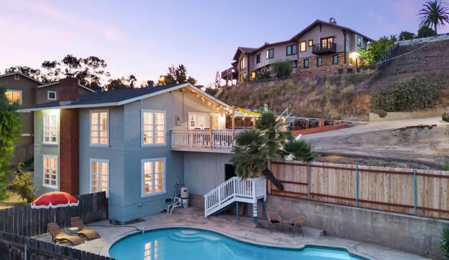 Charming Hilltop Home · Private Pool · Arcade · Close to Downtown La Mesa