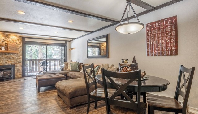 Closest Condo to Eagle Lift - King, Bunk, Fireplace, Garage Pkg & Dog Friendly!