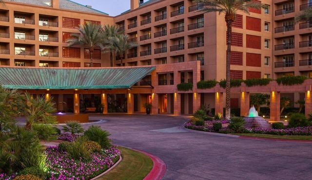 Coachella close with modern guest rooms, private balconies and scenic views.