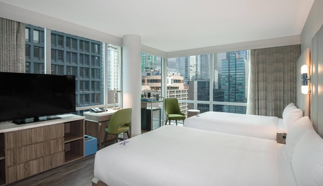 Coast Coal Harbour Vancouver Hotel by APA