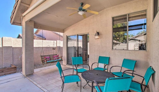 Comfortable Phoenix Area Home on Golf Course!
