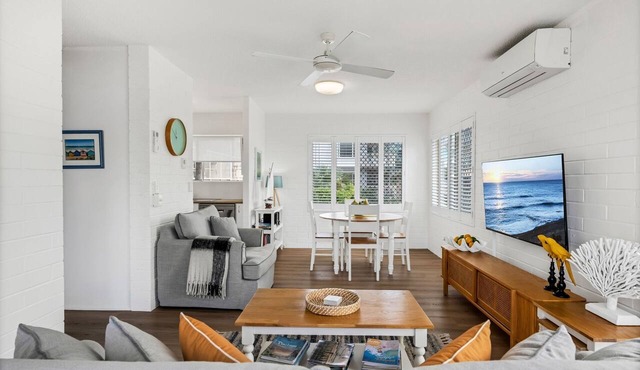Coolum Beach 2 Bedroom Apartment with Ocean View @ Surf Dance
