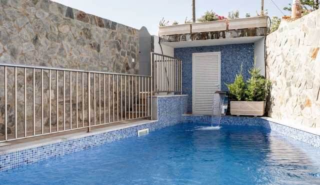 Countryside modern villa with pool
