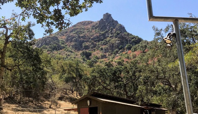 Cozy cabin in amazing Three Rivers with WiFi, AC Sequoia NP entrance n4miles