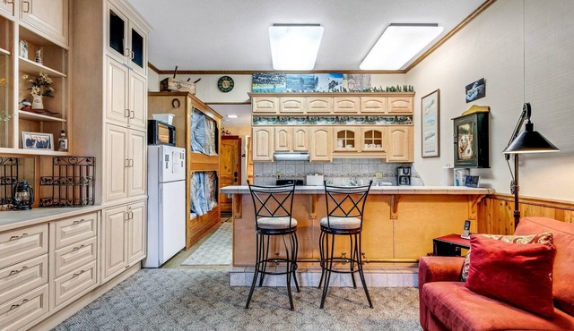 Cozy Condo in the Heart of BV - Condo Bear #104 by Bear Valley Vacation Rentals