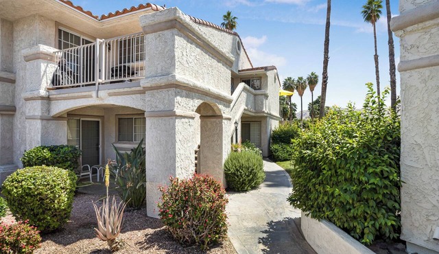 Cozy Mesquite CC condo w/Exceptional Views of the Preserver & Mountains! - Mesq