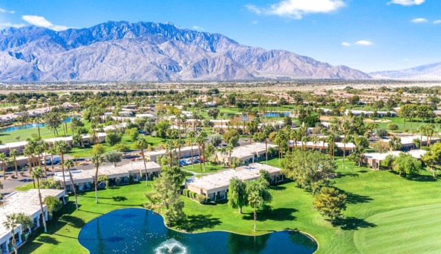 Desert Princess 3BR Pond Mountain View Resort Amenities Near Palm Springs