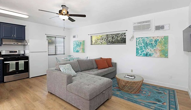 Designer Poolside La Mesa Retreat w/BBQ & Yard