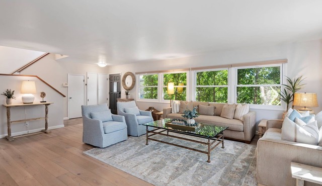 Discover the luxury of Shoreline Breeze in Santa Barbara – a stunning 5-bedroom ocean view home!