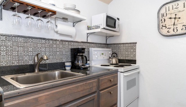 Downtown Gem In Reno with garage and backyard