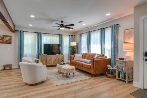 Downtown Modesto Gem! Updated Family Home