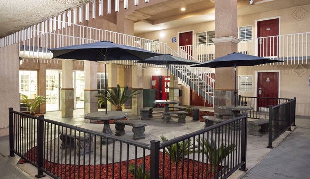 Dream Inn