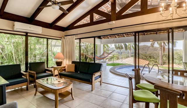Dreamy Villa Near the Beach W/Private Pool, Shared Pools, & Free WiFi