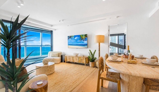 Elegance Oceanview 2BR Suite -The Langham +Parking