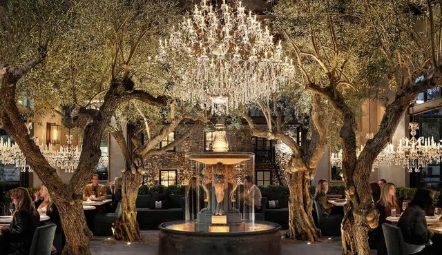Elegant Napa Escape Walk to Wineries Dining