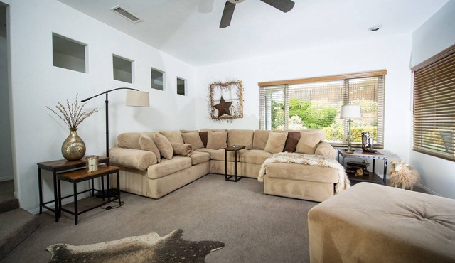 Elevate Your Wine Country Escape: Chick-Ranch with Luxurious Amenities, Views, Private Driver
