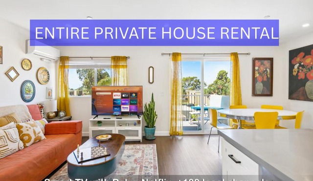 Entire Private House with Balcony Views, 10-mins to San Diego Gaslamp, Downtown, 3 Bedrooms 3 Bathrooms, Available Now