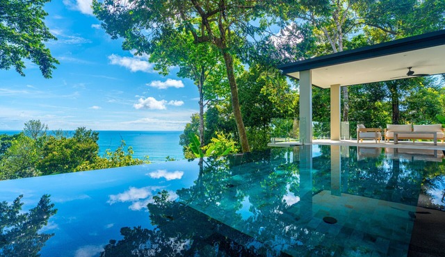 Exclusive community | Easy Access | Oceanview Pool