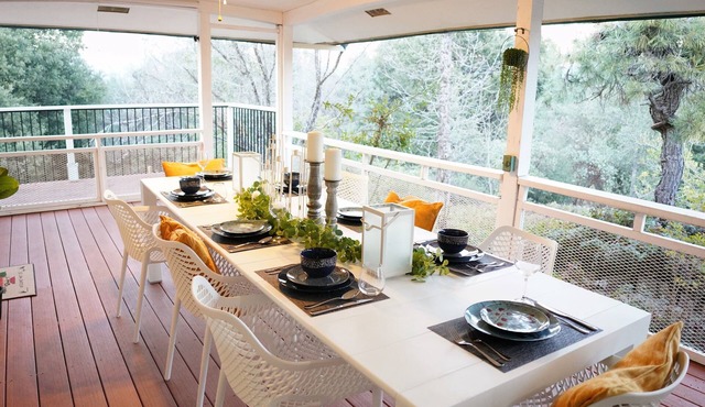 Experience Luxury: 3000 Sq. Ft. Retreat with Private Dog Park near Yosemite!