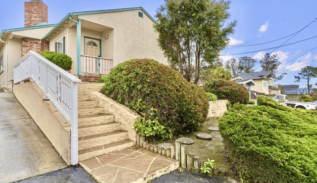 Experience the perfection of Half Moon Bay Oasis By Pillar Point Beach!