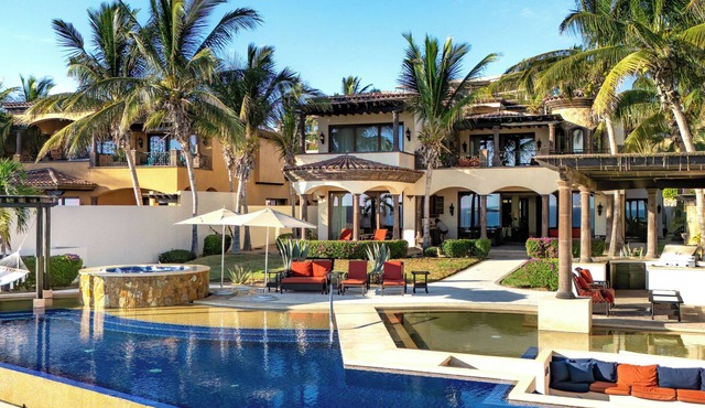 Exquisite Ocean View 4 BR Viceroy Villa at Qivira