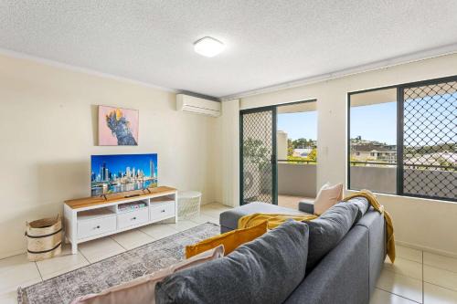 Family-Friendly 2 Bed Retreat Yard Parking Albion