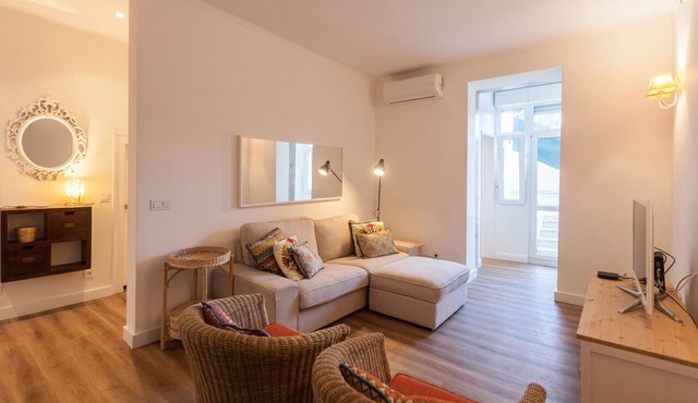 FLH Graça Charming Duplex with Small Pool