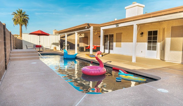 Game Room/Pool Cozy Home in Yuma